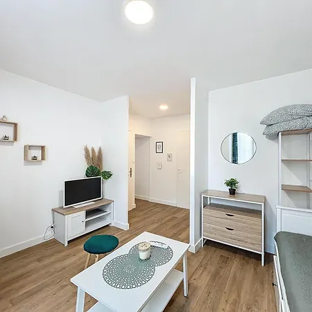 Les Bords Du Clain - Entree Autonome Apartment