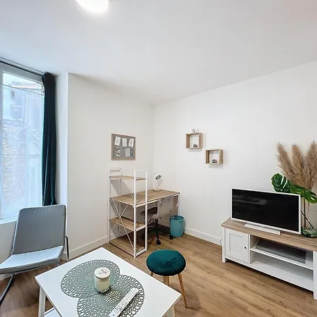 Apartment Les Bords Du Clain - Entree Autonome *