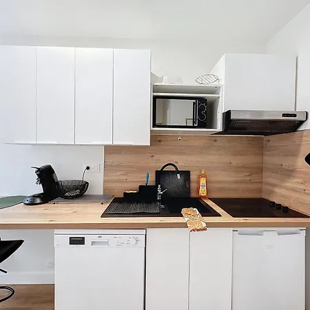 Apartment Les Bords Du Clain - Entree Autonome